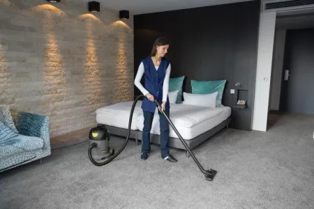 Пылесос сухой уборки Karcher T 14/1 Classic