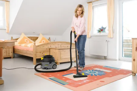 Пылесос сухой уборки Karcher T 12/1 (снят с производства)