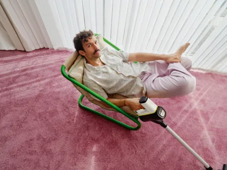 Аккумуляторный вертикальный пылесос Karcher VC 6 Cordless OurFamily Pet