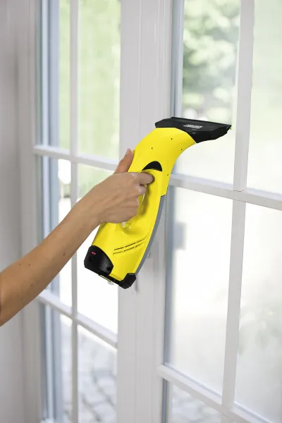 Стеклоочиститель Karcher WV 5 Premium Yellow
