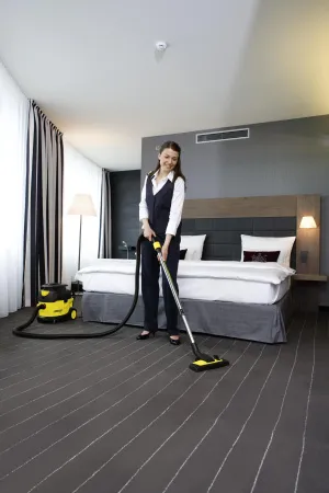 Пылесос сухой уборки Karcher T 15/1