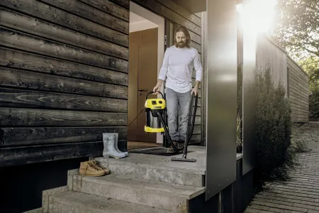 Хозяйственный пылесос Karcher WD 3 P S V-17/4/20
