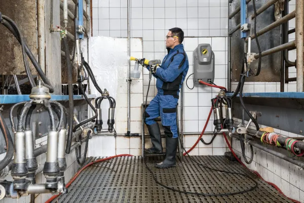 Аппарат высокого давления Karcher HD 7/17 M