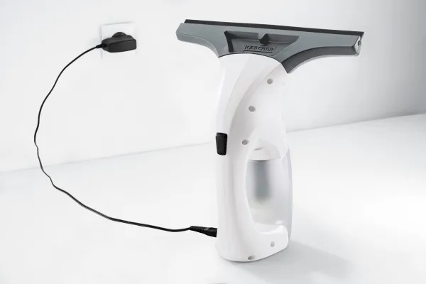 Стеклоочиститель Karcher WV 1 Plus