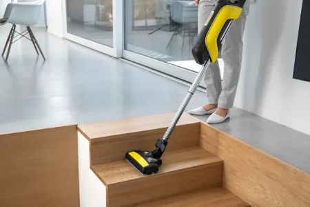 Аккумуляторный пылесос Karcher VC 5 Cordless