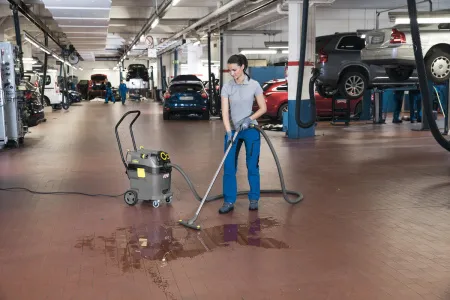 Пылесос сухой и влажной уборки Karcher NT 40/1 Tact Te L