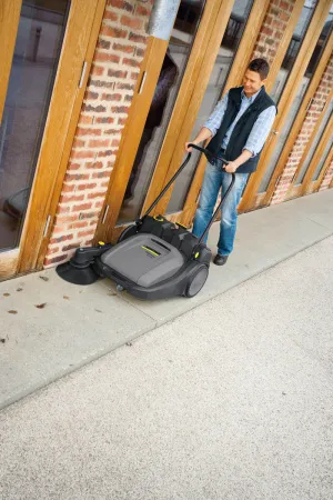 Подметальная машина Karcher KM 70/30 C Bp Pack