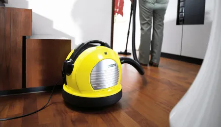 Пылесос сухой уборки Karcher VC 6 Premium