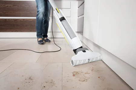 Аппарат для влажной уборки Karcher FC 5 Premium White