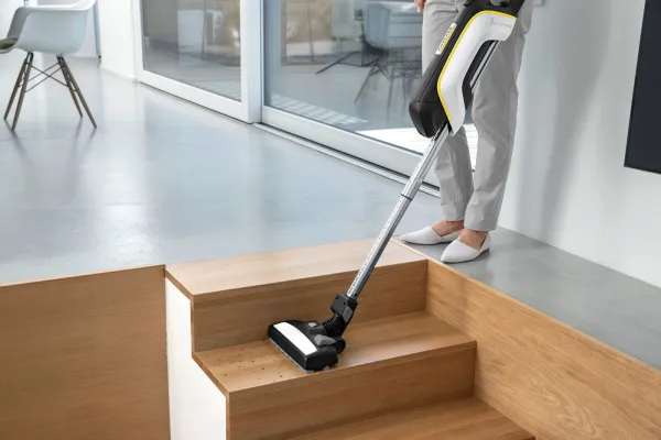 Ручной пылесос Karcher VC 5 Cordless Premium White