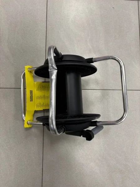 Катушка Karcher для шланга HR 4 (сломана одна подножка)