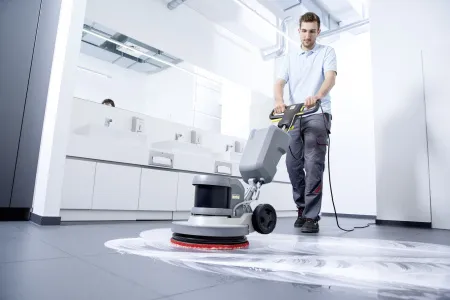 Уборочная машина Karcher BDS 43/Duo C