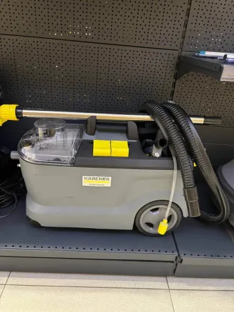 Аппарат для чистки ковров Karcher Puzzi 10/1 (Демонстрационный образец. Полная комплектация. Отсутствует упаковочная коробка)