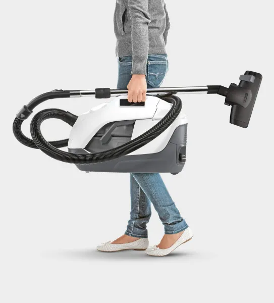 Пылесос с аквафильтром Karcher DS 6 Premium