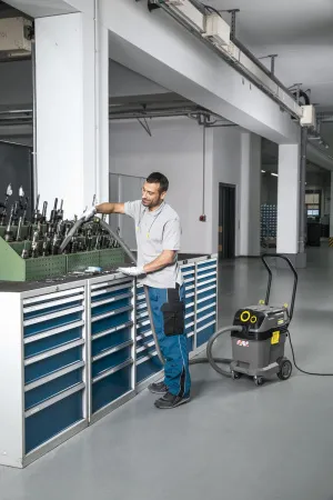 Пылесос сухой и влажной уборки Karcher NT 40/1 Tact Te L