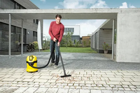 Аккумуляторный хозяйственный пылесос Karcher WD 3 Battery