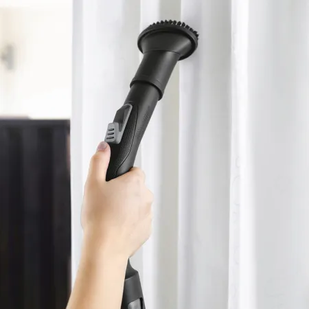 Пылесос сухой уборки Karcher VC 3 Premium