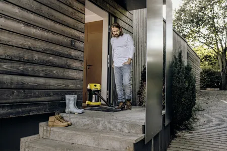 Хозяйственный пылесос Karcher WD 3 S V-17/4/20