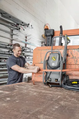 Аппарат высокого давления Karcher HD 6/15 M Cage