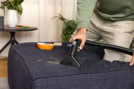 Моющий пылесос Karcher SE 4