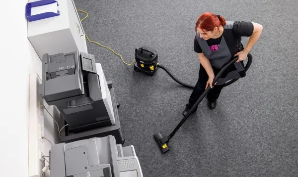 Пылесос сухой уборки Karcher T 11/1 Classic Re!Plast Anniversary Edition