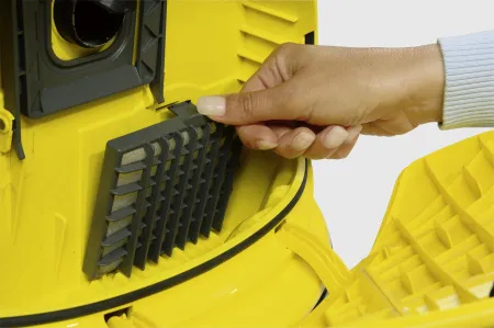 Пылесос сухой уборки Karcher VC 6