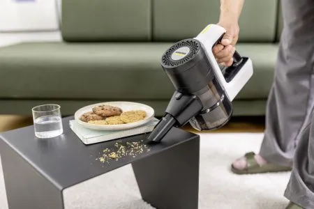 Аккумуляторный пылесос Karcher VCS 3 Nano Complete