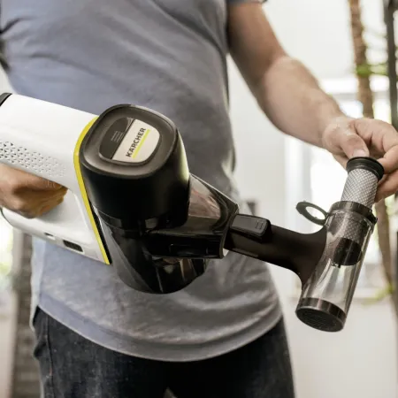 Аккумуляторный вертикальный пылесос Karcher VC 6 Cordless ourFamily Battery Plus