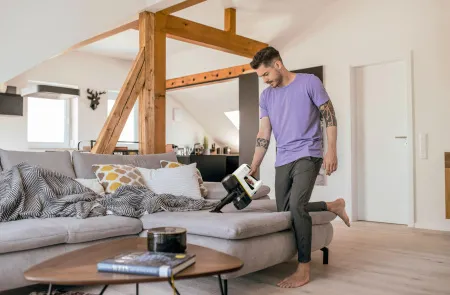 Аккумуляторный вертикальный пылесос Karcher VC 4 Cordless Premium MyHome