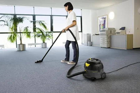Пылесос сухой уборки Karcher T 12/1 (снят с производства)