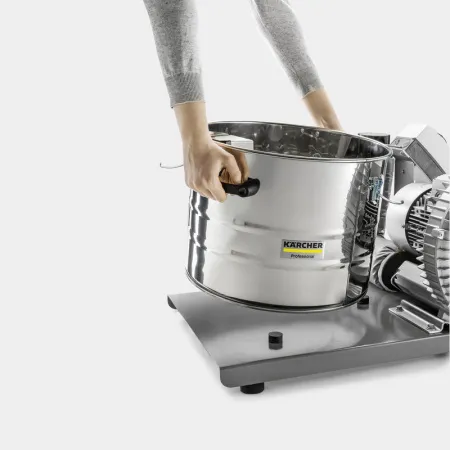 Пылесос Karcher IVR-B 50/30