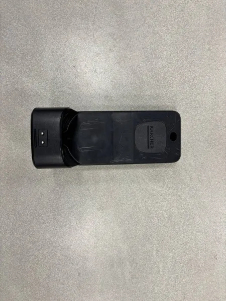 Настенный кронштейн с функцией зарядки для пылесосов Karcher VC 6/7 Cordless (многочисленные царапины)