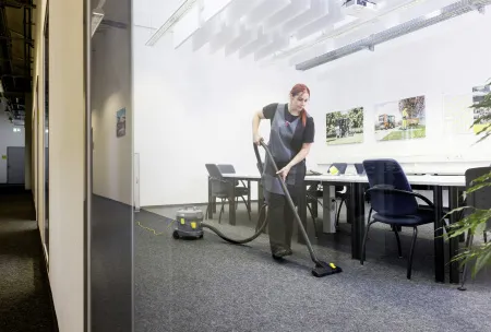 Пылесос сухой уборки Karcher T 11/1 Classic