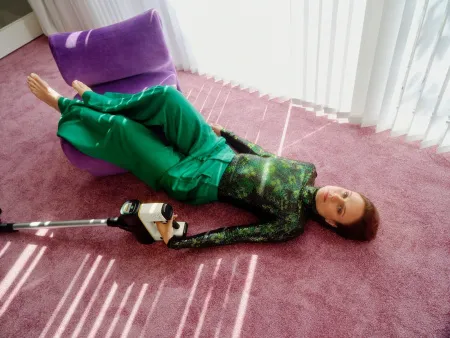 Аккумуляторный вертикальный пылесос Karcher VC 6 Cordless OurFamily Pet