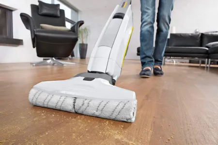 Аппарат для влажной уборки Karcher FC 5 Premium White