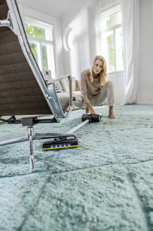 Аккумуляторный вертикальный пылесос Karcher VC 7 Cordless yourMax Pet