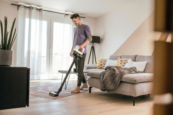 Аккумуляторный вертикальный пылесос Karcher VC 4 Cordless MyHome Аккумуляторный вертикальный пылесос Karcher VC 4 Cordless MyHome