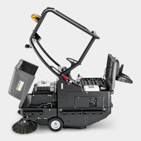 Подметальная машина Karcher KM 105/180 R Bp Pack Classic