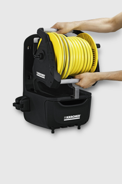Катушка для шланга Karcher Premium HR 7.315 (в комплекте) со шлангом 5/8" Катушка для шланга Karcher Premium HR 7.315 (в комплекте) со шлангом 5/8"