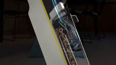 Вертикальный моющий пылесос Karcher FCV 4 Dry