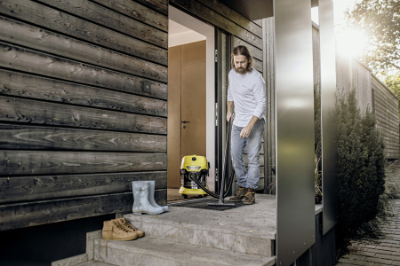 Хозяйственный пылесос Karcher WD 4 S V-20/5/22 Хозяйственный пылесос Karcher WD 4 S V-20/5/22