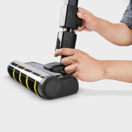 Аккумуляторный вертикальный пылесос Karcher VC 4S Cordless Plus Аккумуляторный вертикальный пылесос Karcher VC 4S Cordless Plus