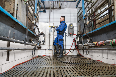 Аппарат высокого давления Karcher HD 6/15 M Аппарат высокого давления Karcher HD 6/15 M