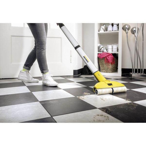 Аппарат для влажной уборки Karcher EWM 2