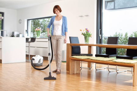 Пылесос с аквафильтром Karcher DS 6 Premium Plus