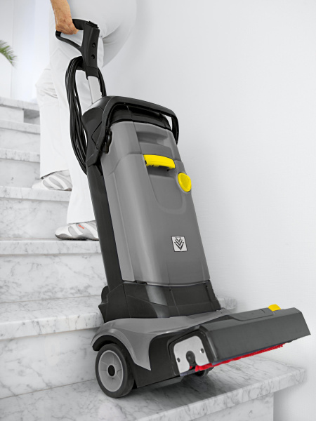 Поломоечная машина Karcher BR 30/4 C