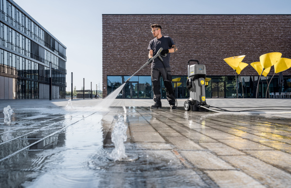 Аккумуляторный аппарат высокого давления Karcher HD 4/11 C Bp Pack *EU Аккумуляторный аппарат высокого давления Karcher HD 4/11 C Bp Pack *EU