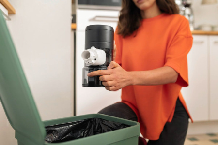 Аккумуляторный пылесос Karcher KVA 2