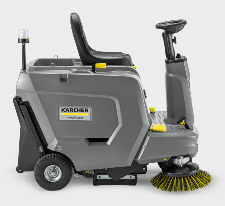 Подметально-всасывающая машина с сиденьем для водителя Karcher KM 85/50 R Bp