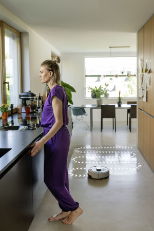 Робот для влажной уборки твердых полов Karcher RCF 3